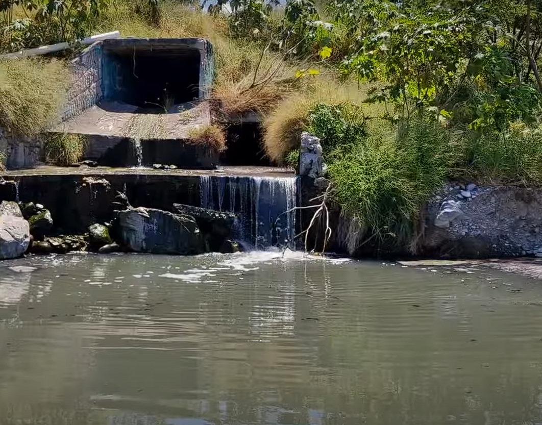 AGUA Y DRENAJE DE MONTERREY DEBERÁ INFORMAR POR DESCARGAS DE AGUAS RESIDUALES: MAURO GUERRA 