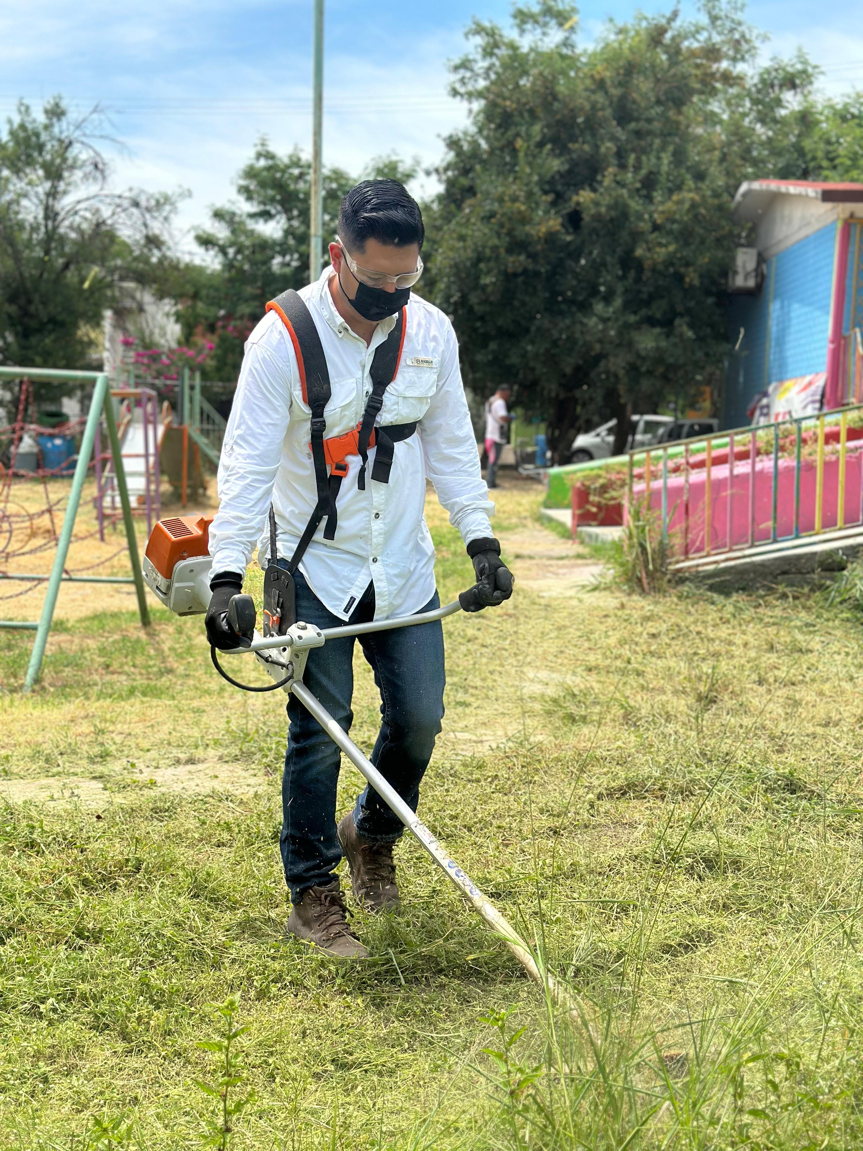 COMBATE FÉLIX ROCHA PROPAGACIÓN DE DENGUE EN PLANTELES EDUCATIVOS